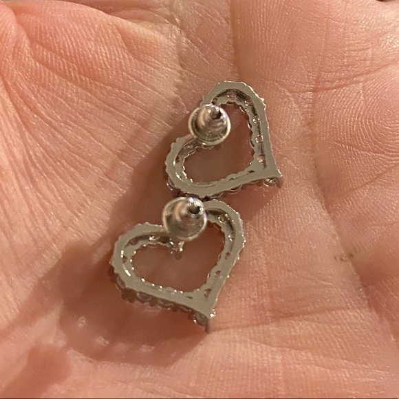 The Dazzle Heart 925 Silver White Sapphire earrings - Picture 11 of 13